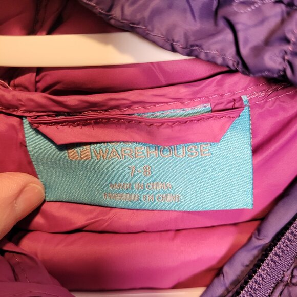 Girl's hooded puffer jacket- size 7–8. - Picture 7 of 7